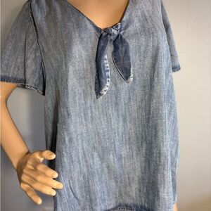 LC Lauren Conrad Lightweight Blue Short Sleeve Blouse Size XXL